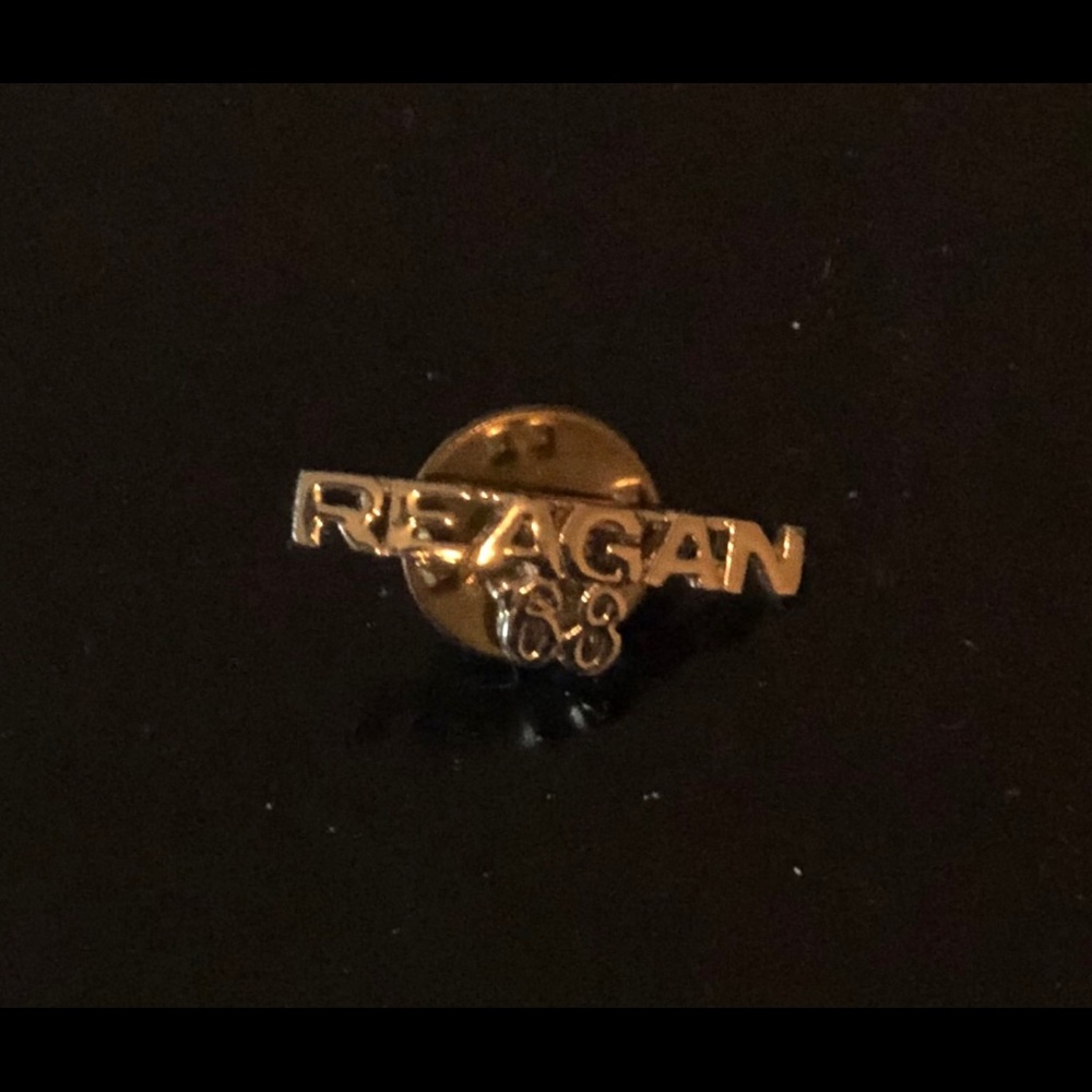 Ronald Reagan 1968 Presidential Pin